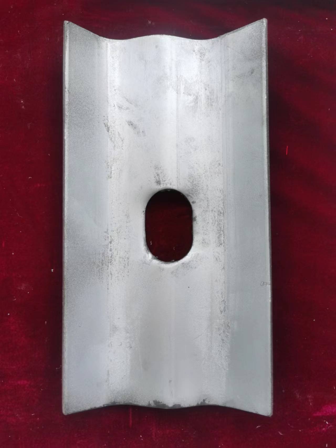 Dải thép hình chữ M M-Shaped Steel Strip