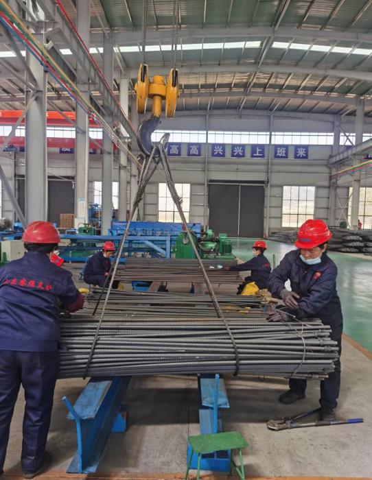 Eşit Mukavemetli Dişli Ankraj Çubuğu Equal Strength Threaded Anchor Rod