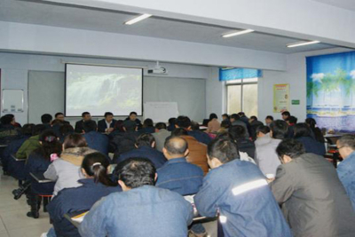 Syarikat Shandong Ruiyu Dianjurkan Untuk Menonton Filem Cereka “Breaking The Ice And Moving Forward