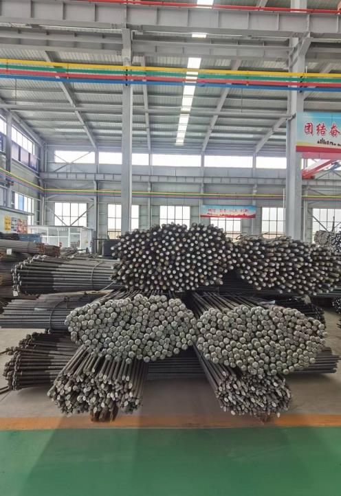 Threaded Anchor Without Longitudinal Rib